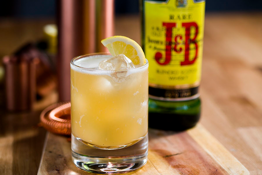 The Smooth Complexity of J & B Rare Blended Scotch Whisky